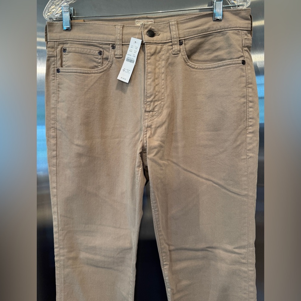 J. Crew 770 Straight-Fit Stretch Garment-Dyed 5-Pocket pant.Khaki. W 31 NWT/$118 - Picture 13 of 13